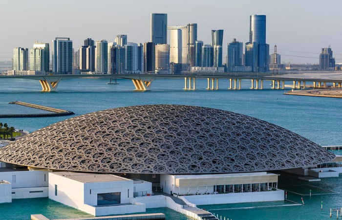 Dubai And Abu Dhabi for 6 Nights save Save